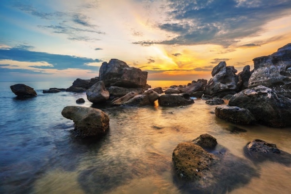 Mui Ne Beach Break